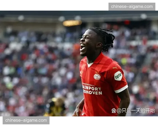 新星观察：埃因霍温18岁边锋巴卡约科淘汰赛表现引豪门球探云集。